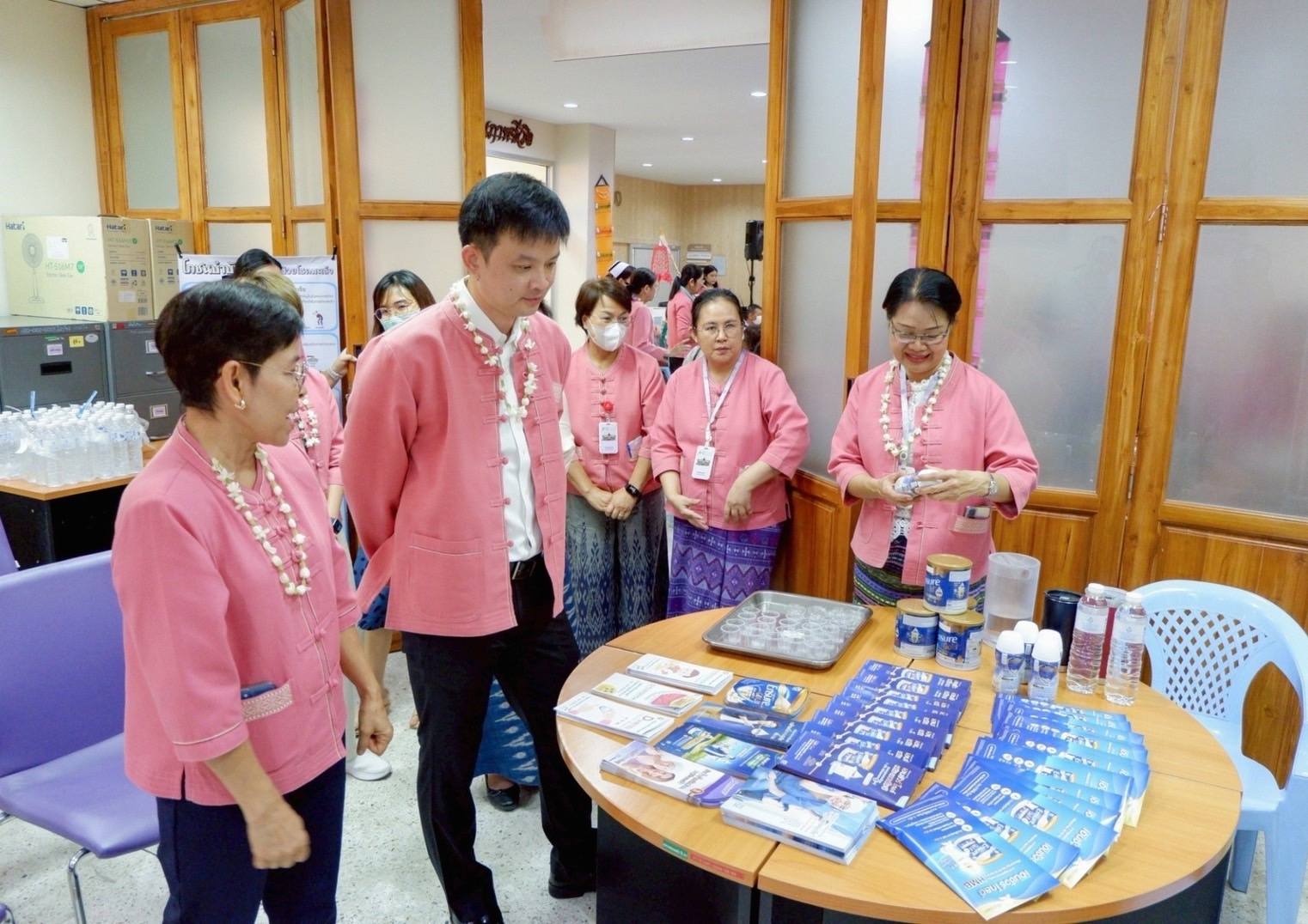 ภาพประกอบ