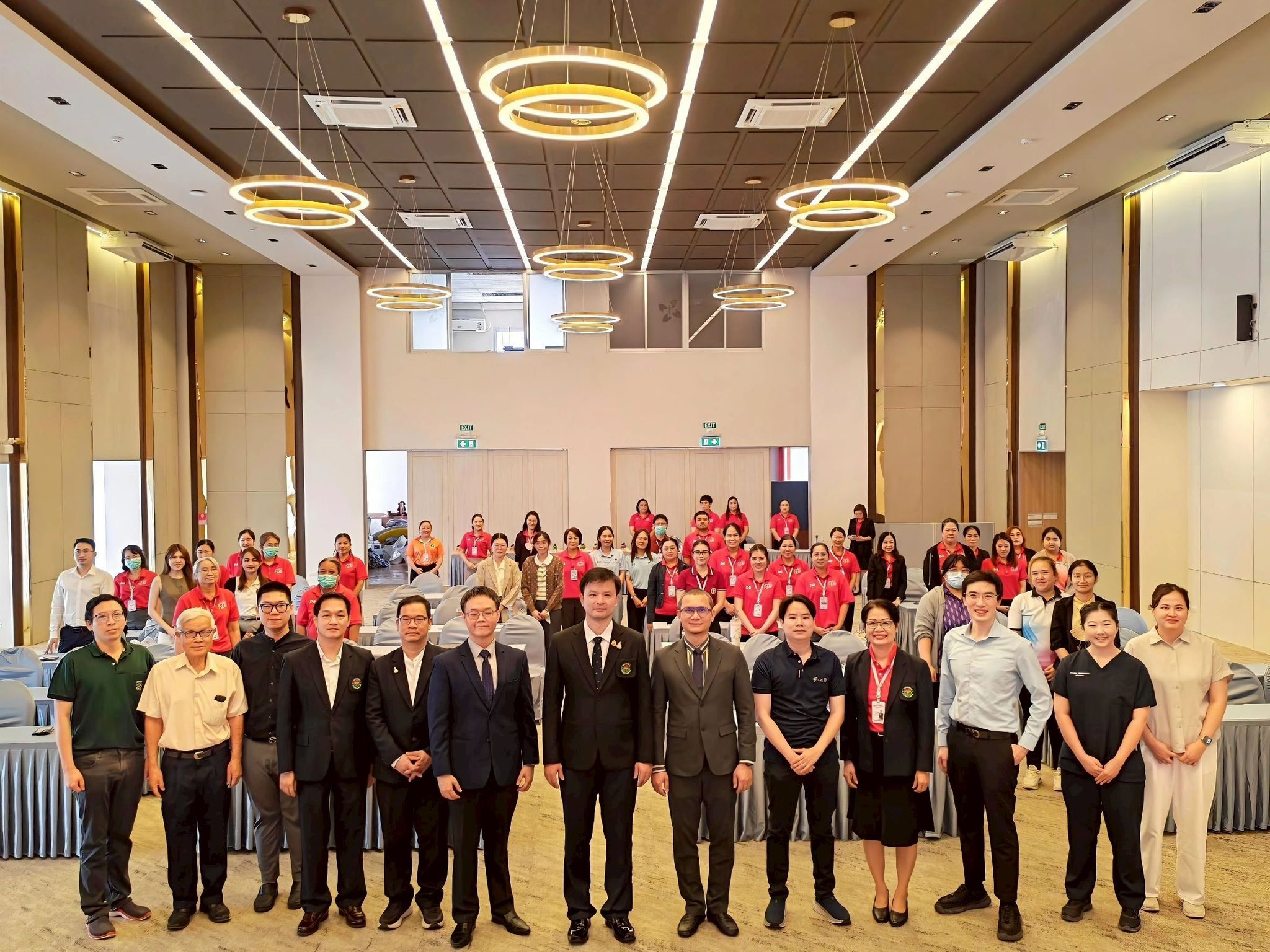 การอบรมเชิงวิชาการด้านการผ่าตัดมะเร็งตับและท่อน้ำดี กิจกรรมภายใต้โครงการบูรณาการการรักษาและพัฒนาศักยภาพด้านโรคมะเร็ง โรงพยาบาลมะเร็งลำปางร่วมกับโรงพยา...